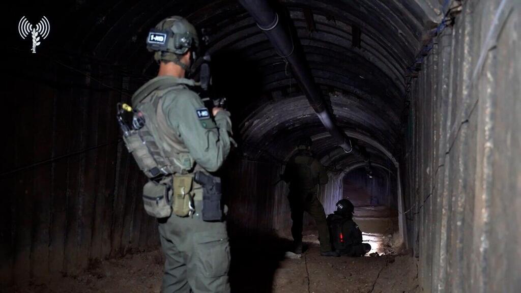 Обнаружен огромный туннель в 400 метрах от КПП Эрез - видео