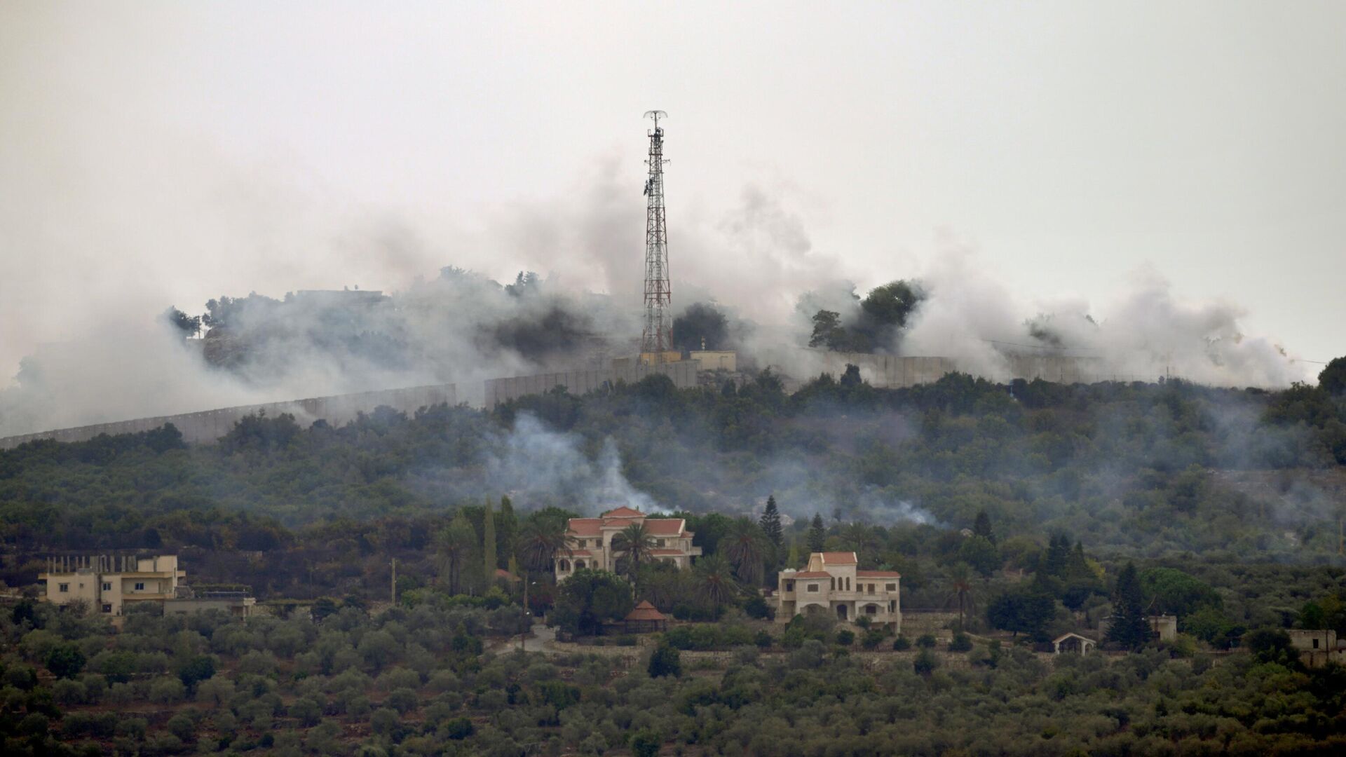 Израильская армия атаковала объекты Хезболлы